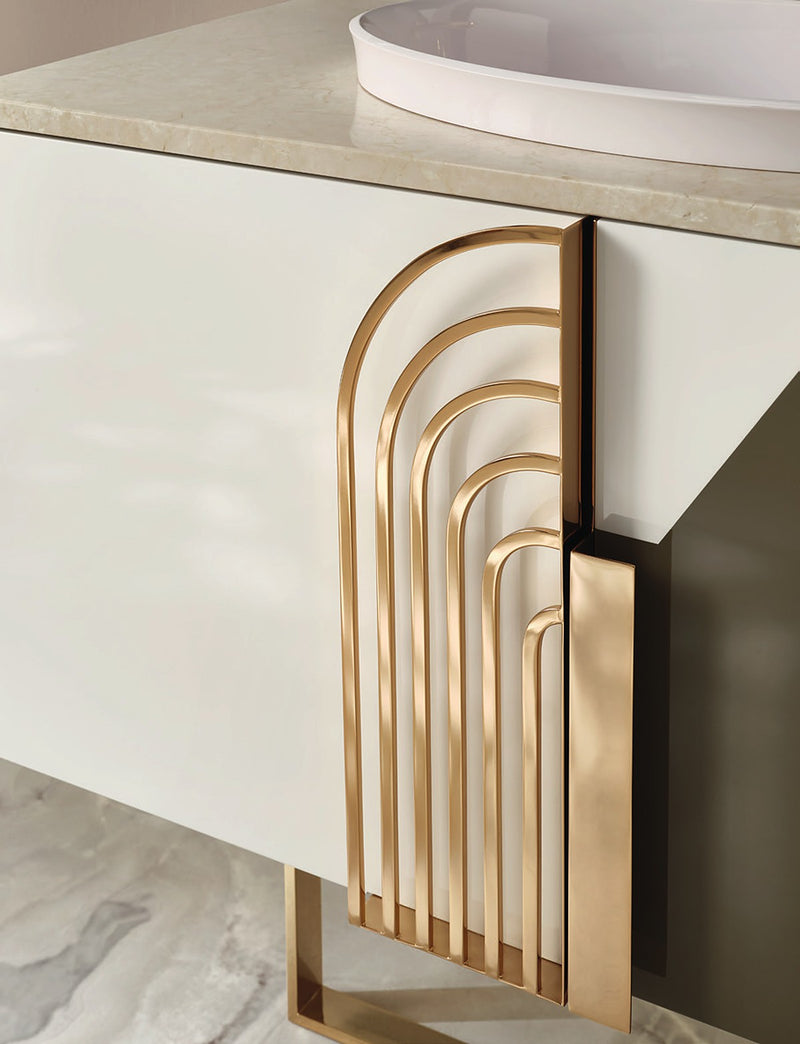 Mobilier baie Balance 100 cm Mia Italia – detaliu mâner Balance în formă de arc, auriu