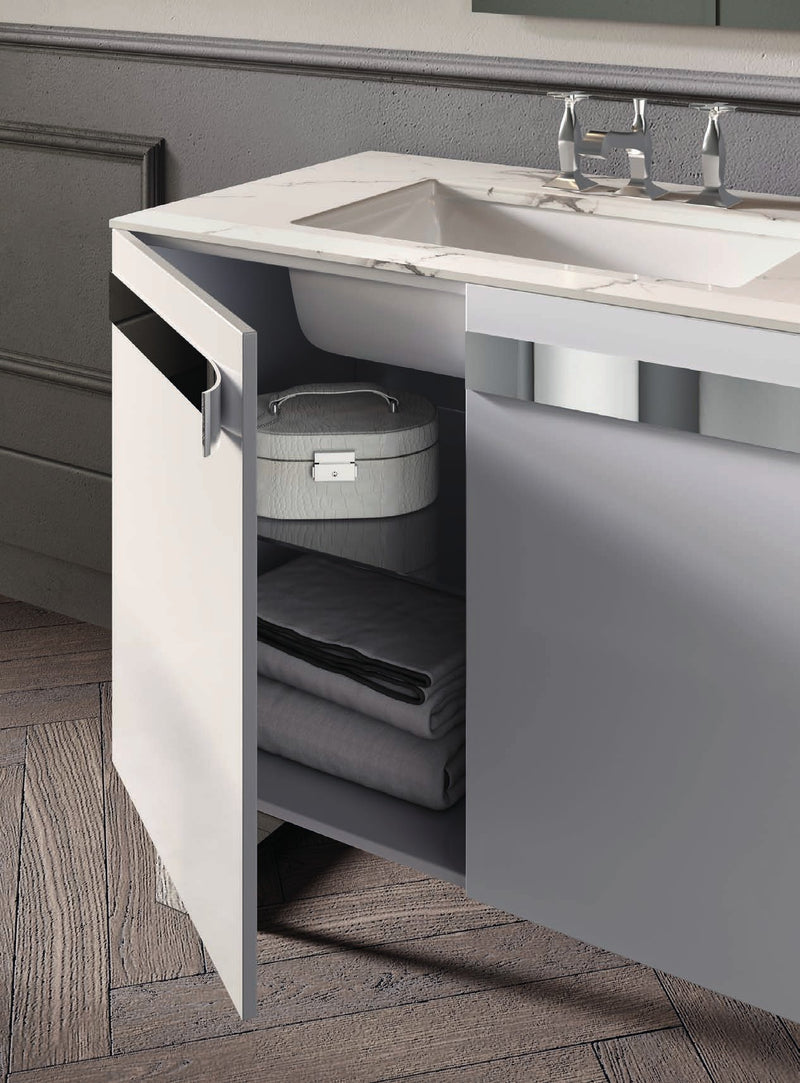 Mobilier Porta Nuova cu ușile deschise