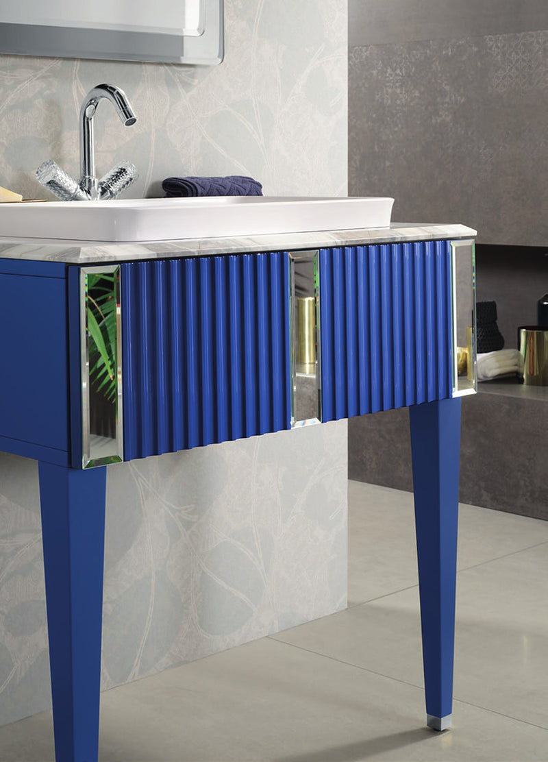 Mobilier baie Portofino 80 cm cu inserții Mia Italia – detaliu Portofino 08, picioare înalte lăcuite