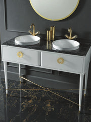 Mobilier baie Soho 120 cm Mia Italia – detaliu Soho 01 cu blat din marmură neagră și mânere aurii