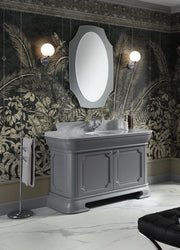 Oglinda Bell’Epoque cu aplice Bell’Epoque și mobilier clasic