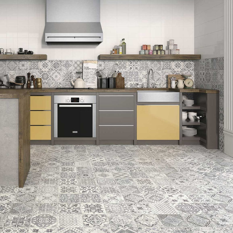Gresie și faianță porțelanată Manises 60,8 × 60,8 cm, mat – Geotiles