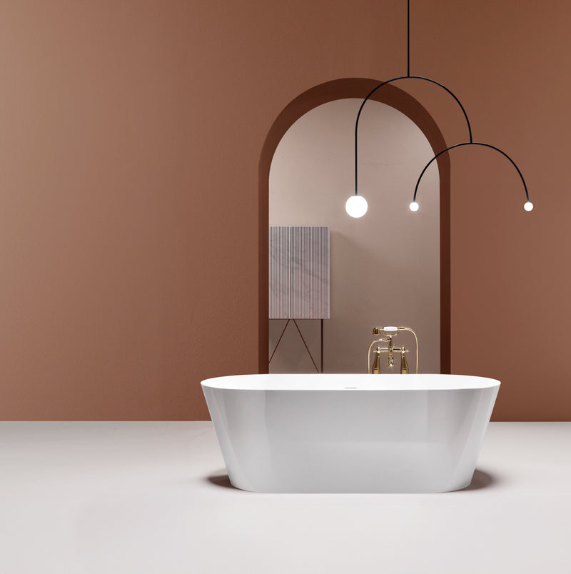 Cadă freestanding Inka 180 Treesse într-o baie amenajată