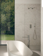 Baterie cadă Albatros de pardoseală, cu duș de mână – Treemme, imagine de ambianță