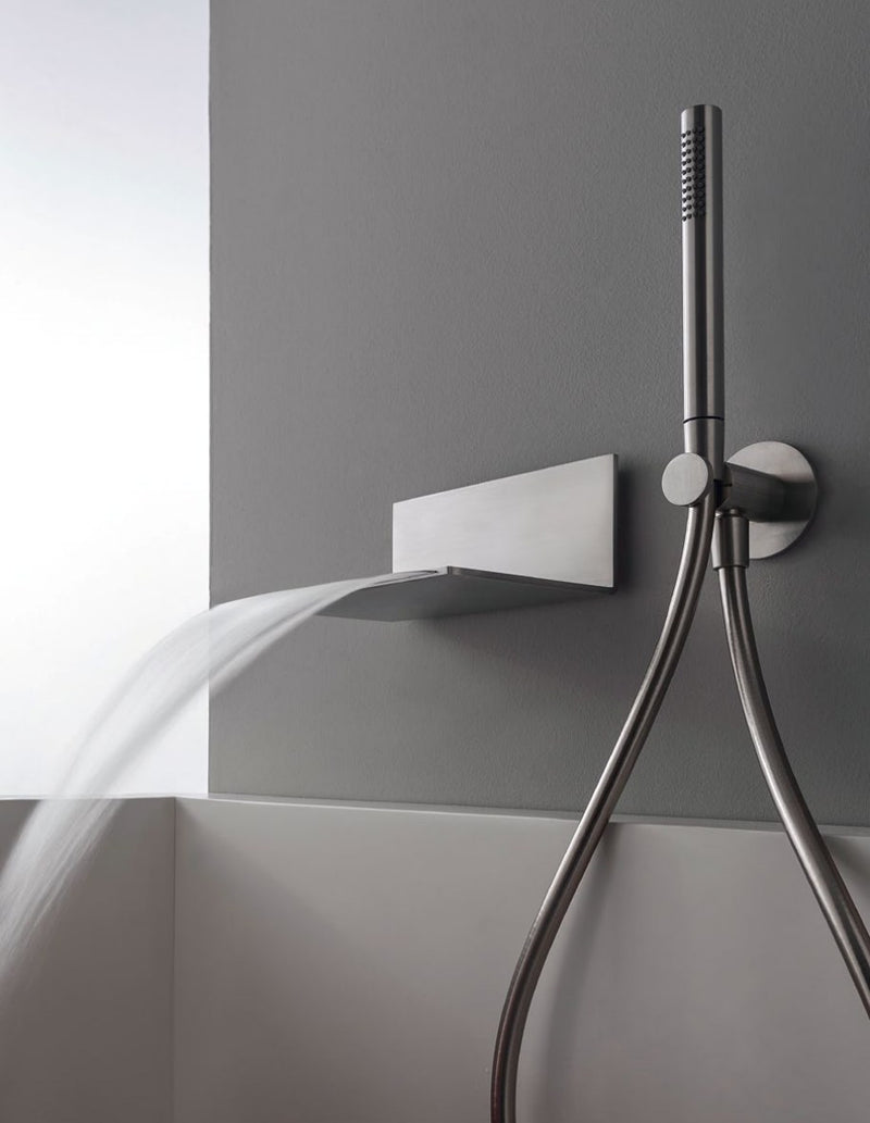 Baterie încastrată 3.6 cu duș igienic pentru WC – Treemme, imagine de ambianță
