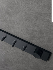 Baterie de duș încastrată Watt din inox, 2–5 ieșiri – Treemme, imagine de ambianță