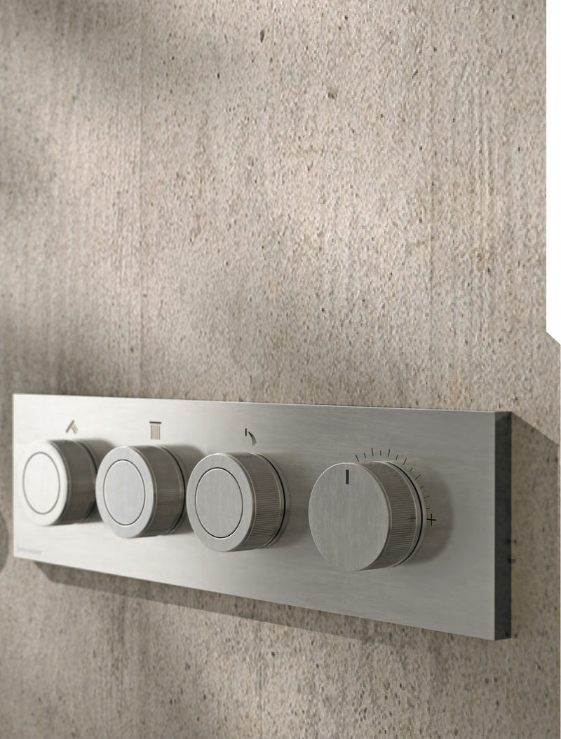 Baterie de duș încastrată W-Smart din inox, 2 sau 3 ieșiri – Treemme, imagine de ambianță