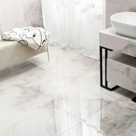 Gresie și faianță Onice Bianco, aspect marmură – Tubądzin